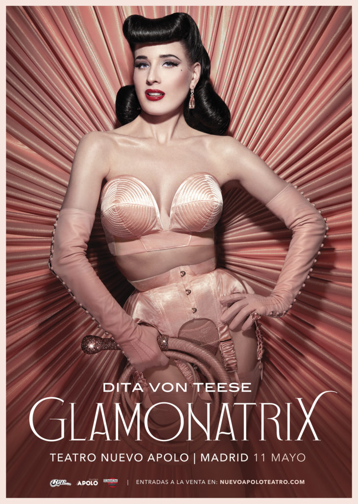 dita_von_teese._glamonatrix